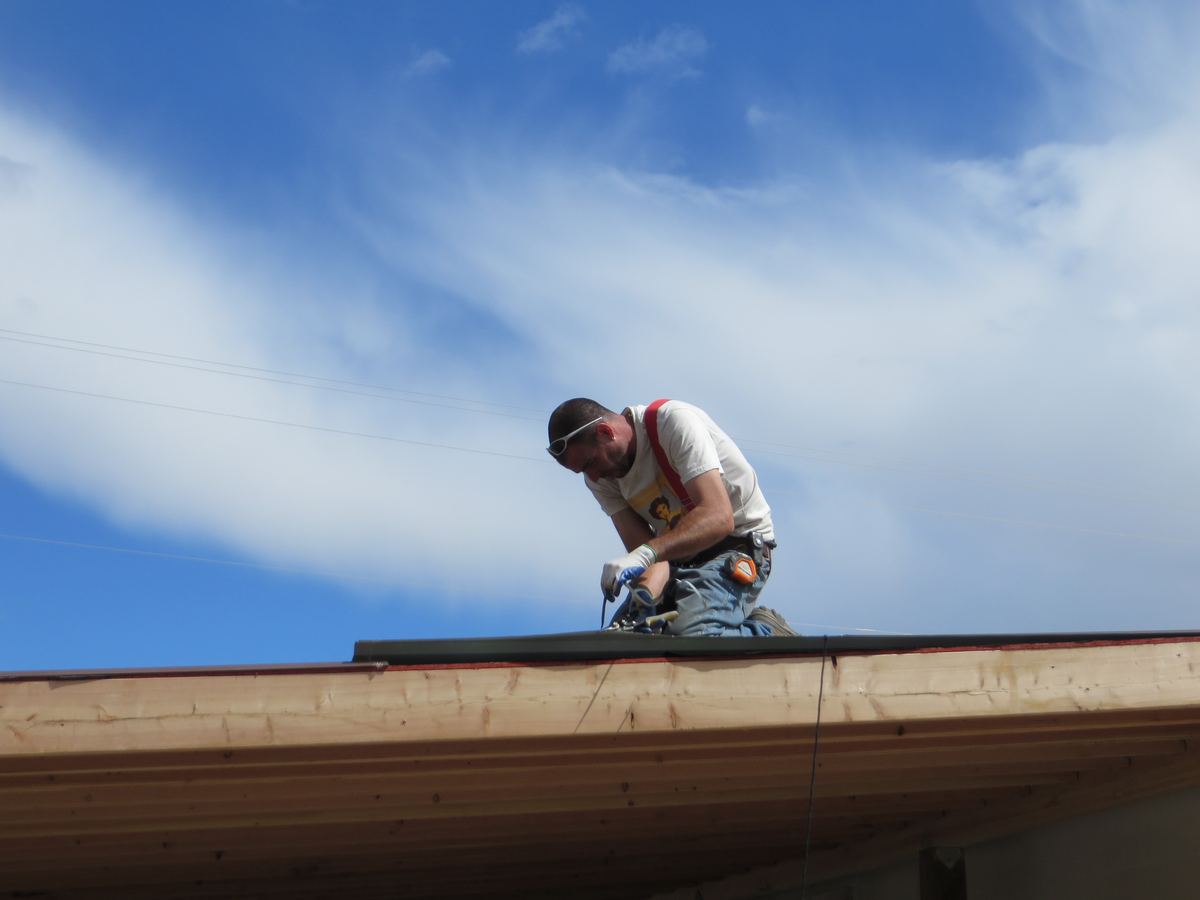 Photo from the existing Stark Handyman listing